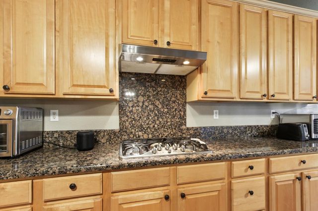 1033 Callawassie Way, Roseville, CA 95747