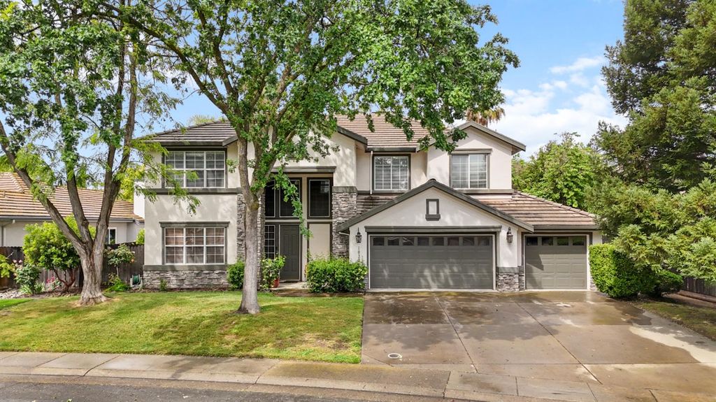 1033 Callawassie Way, Roseville, CA 95747