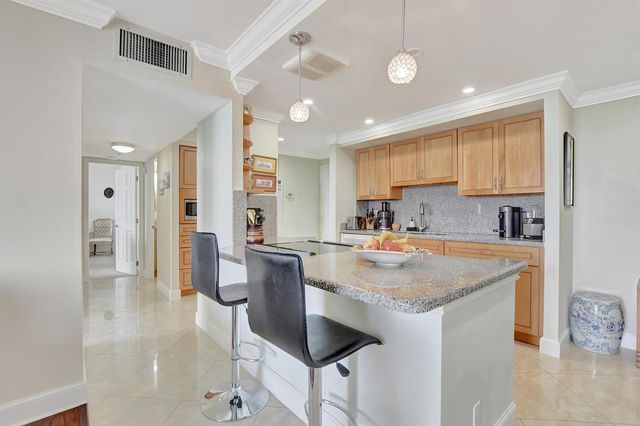 2121 N Ocean Boulevard 1405e, Boca Raton, FL 33431