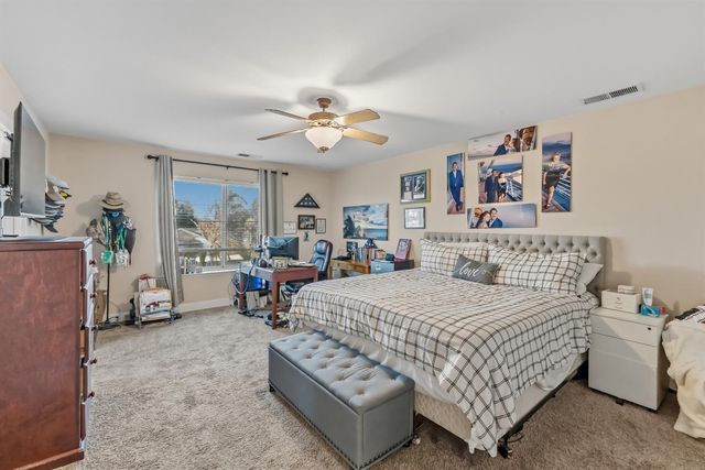 85 N Fairfax Avenue, Clovis, CA 93612