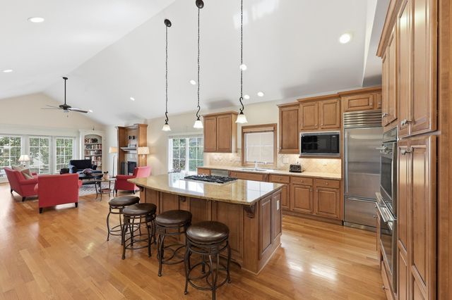 3233 Armscote Road, Dublin, OH 43017