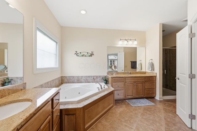 3233 Armscote Road, Dublin, OH 43017