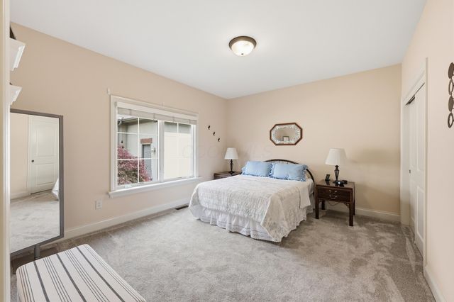 3233 Armscote Road, Dublin, OH 43017