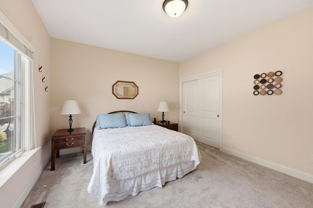 3233 Armscote Road, Dublin, OH 43017