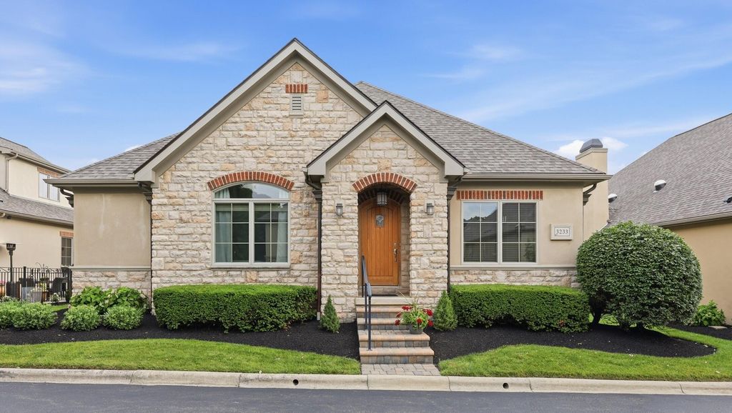 3233 Armscote Road, Dublin, OH 43017