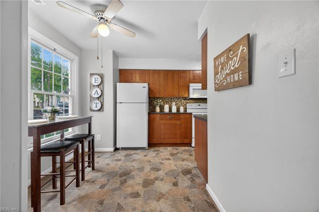 4346 Stafford DR, Chesapeake, VA 23321