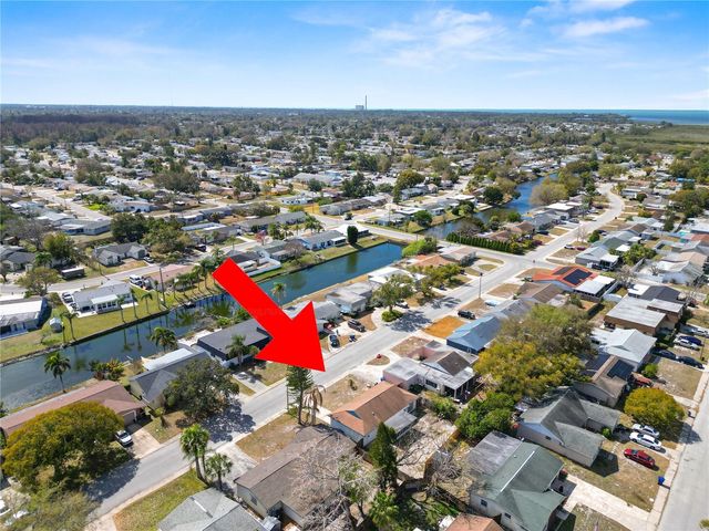 4037 GRAYTON DRIVE, New Port Richey, FL 34652