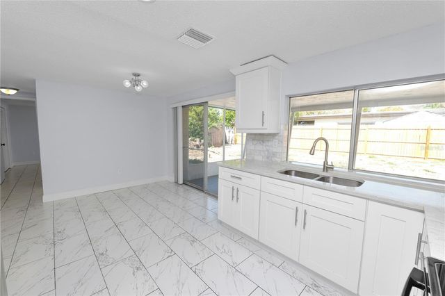 4037 GRAYTON DRIVE, New Port Richey, FL 34652