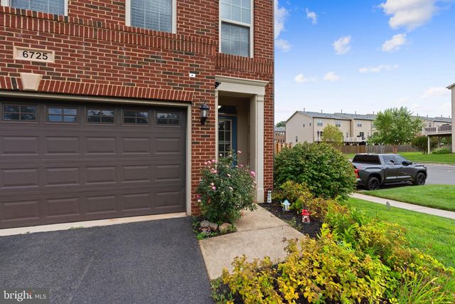 6725 PINCHOT LN, Haymarket, VA 20169