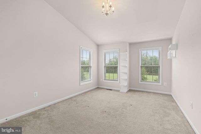 6725 PINCHOT LN, Haymarket, VA 20169