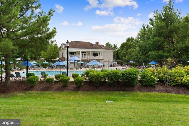 6725 PINCHOT LN, Haymarket, VA 20169