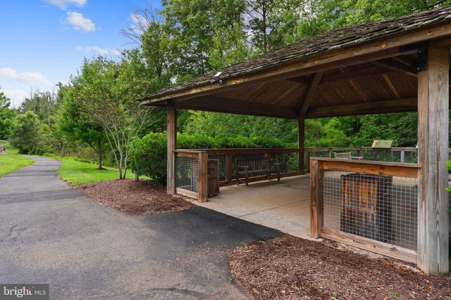 6725 PINCHOT LN, Haymarket, VA 20169