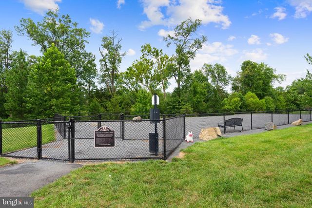 6725 PINCHOT LN, Haymarket, VA 20169