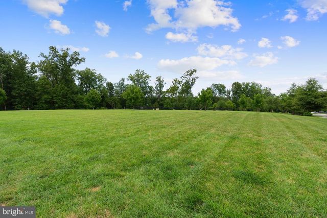 6725 PINCHOT LN, Haymarket, VA 20169