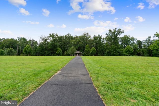 6725 PINCHOT LN, Haymarket, VA 20169