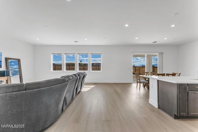 396 Pah Rah Rdg Drive, Sparks, NV 89441