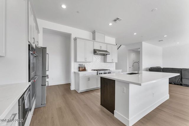 396 Pah Rah Rdg Drive, Sparks, NV 89441