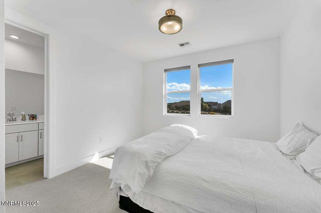 396 Pah Rah Rdg Drive, Sparks, NV 89441