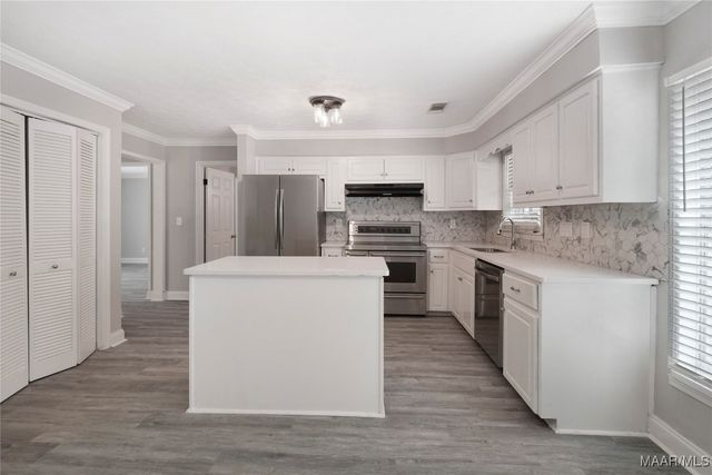 26 FAIRLANE Drive, Montgomery, AL 36106