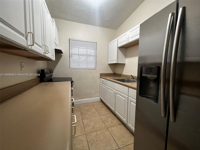 3350 SW 37th St 0, West Park, FL 33023