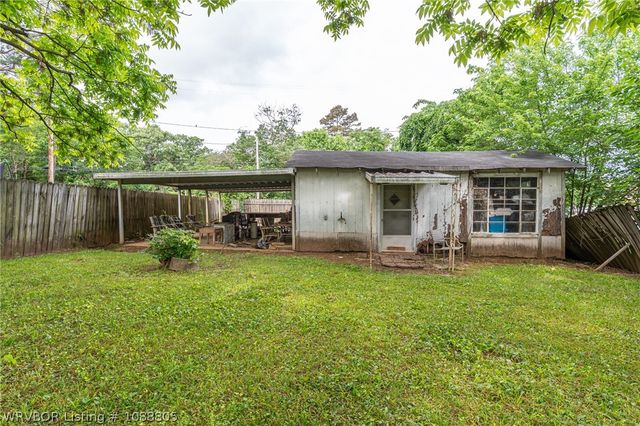 1404 S 17th Street, Fort Smith, AR 72901
