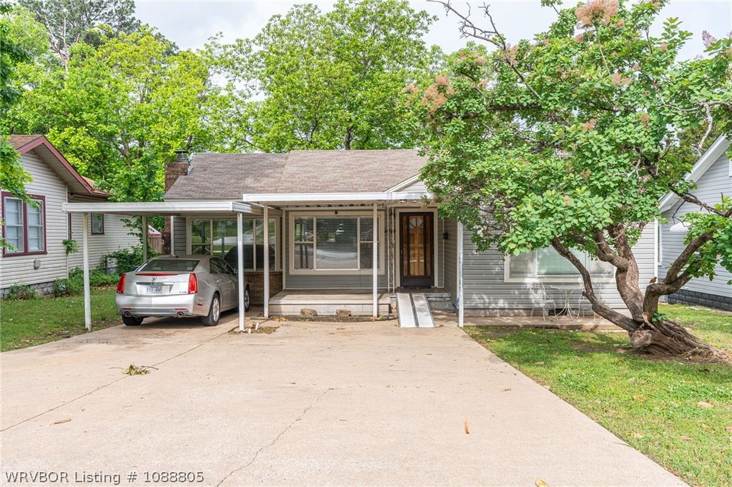 1404 S 17th Street, Fort Smith, AR 72901