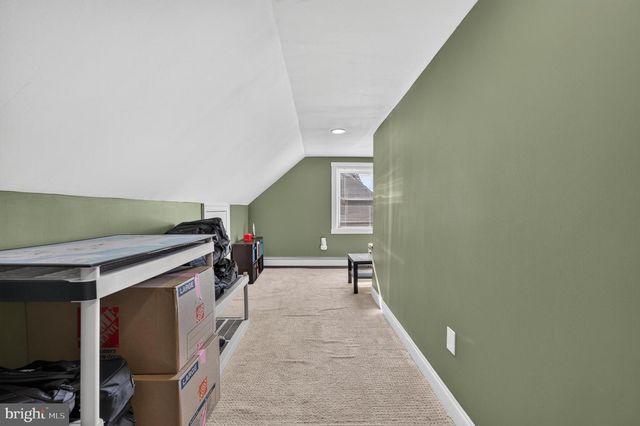 477 CUTLER, Maple Shade, NJ 08052