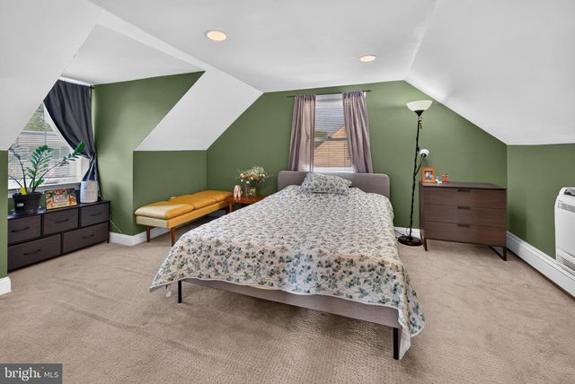 477 CUTLER, Maple Shade, NJ 08052
