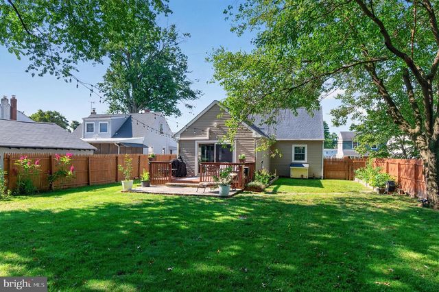 477 CUTLER, Maple Shade, NJ 08052