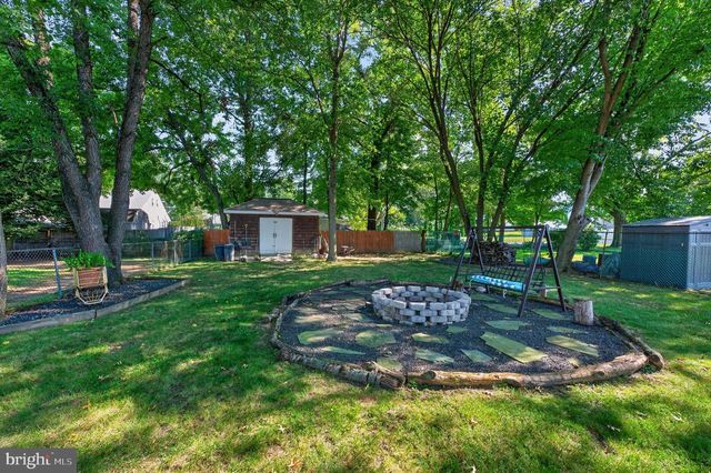 477 CUTLER, Maple Shade, NJ 08052