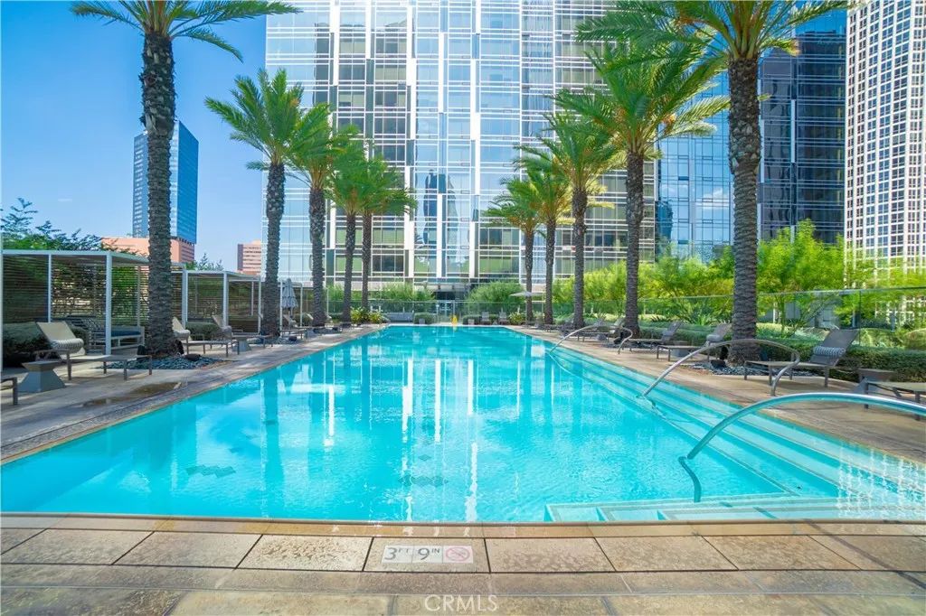 877 Francisco 1003, Los Angeles, CA 90017