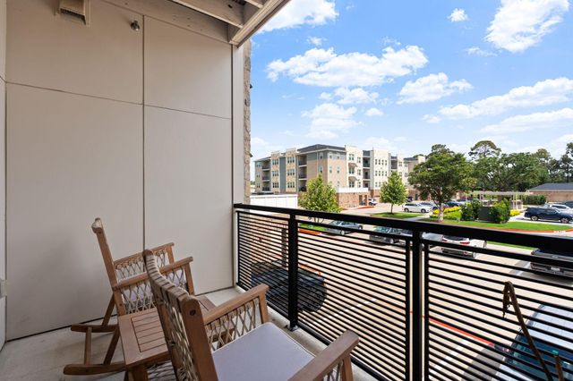 6804 Westview Drive 1208, Houston, TX 77055