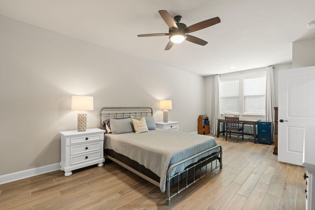 6804 Westview Drive 1208, Houston, TX 77055