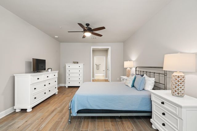 6804 Westview Drive 1208, Houston, TX 77055