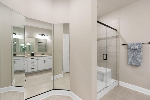 6804 Westview Drive 1208, Houston, TX 77055