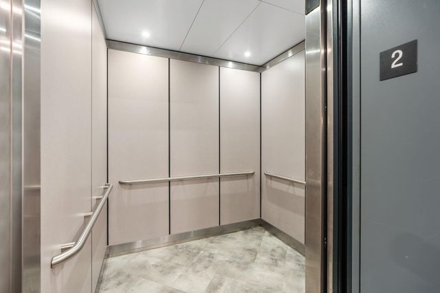 6804 Westview Drive 1208, Houston, TX 77055