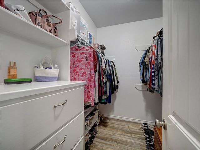 350 N 10th St, Aransas Pass, TX 78336
