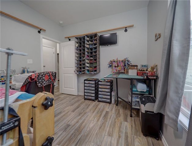 350 N 10th St, Aransas Pass, TX 78336