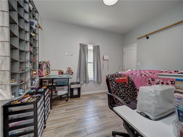 350 N 10th St, Aransas Pass, TX 78336