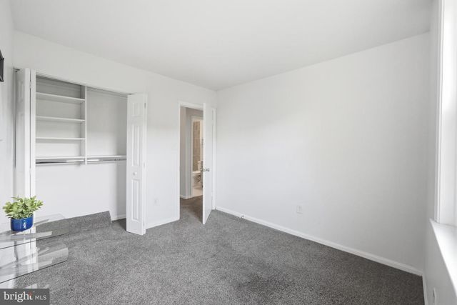 1704 W BANCROFT LN, Crofton, MD 21114