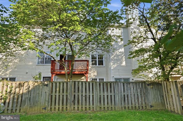 1704 W BANCROFT LN, Crofton, MD 21114