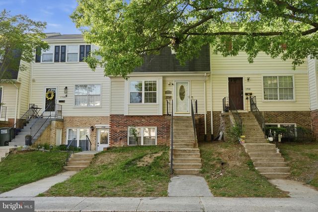 1704 W BANCROFT LN, Crofton, MD 21114