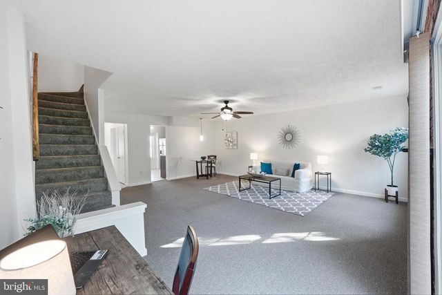 1704 W BANCROFT LN, Crofton, MD 21114