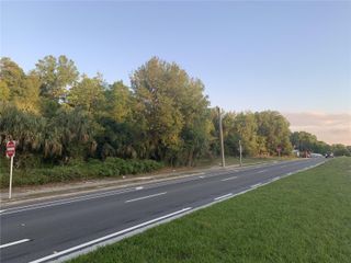 18111 N US HWY 301, Citra, FL 32113