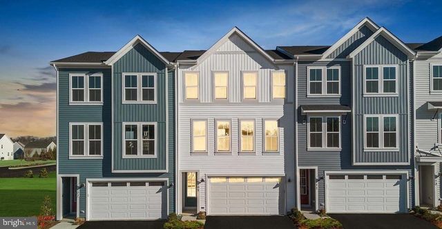 127 HEYFORD DR, Stephenson, VA 22656