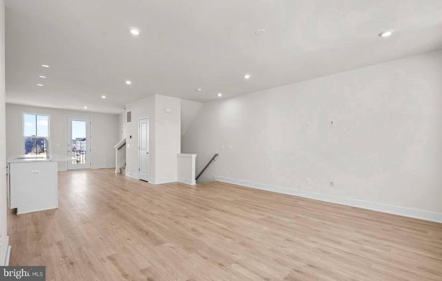 127 HEYFORD DR, Stephenson, VA 22656