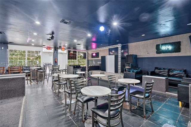 Cafeteria & Sports Bar For Sale In Hialeah, Hialeah, FL 33010