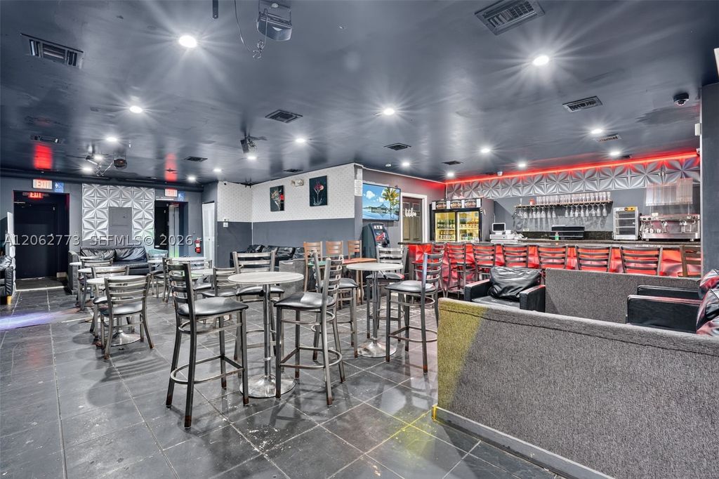 Cafeteria & Sports Bar For Sale In Hialeah, Hialeah, FL 33010