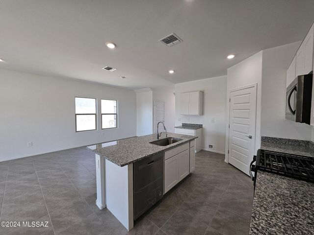 10042 N Cascalote Lane, Marana, AZ 85653
