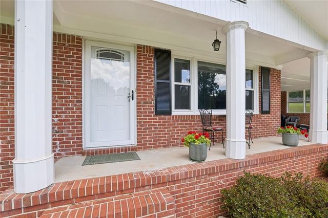 2833 Crabapple Circle, Dacula, GA 30019